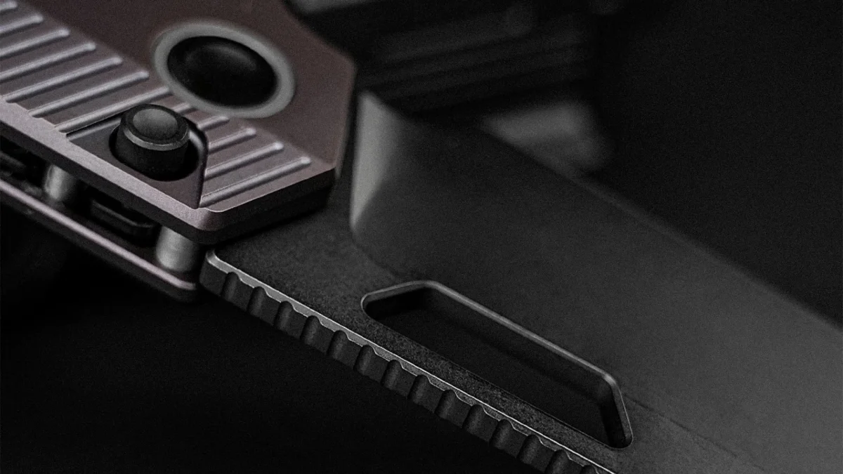 Vosteed cleaver-style EDC knife with material and performance upgrades