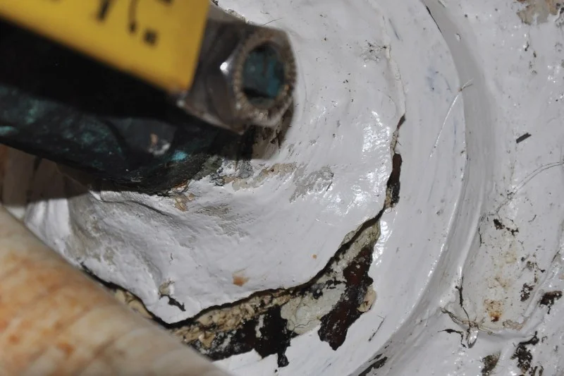 Seacock cracked caulk