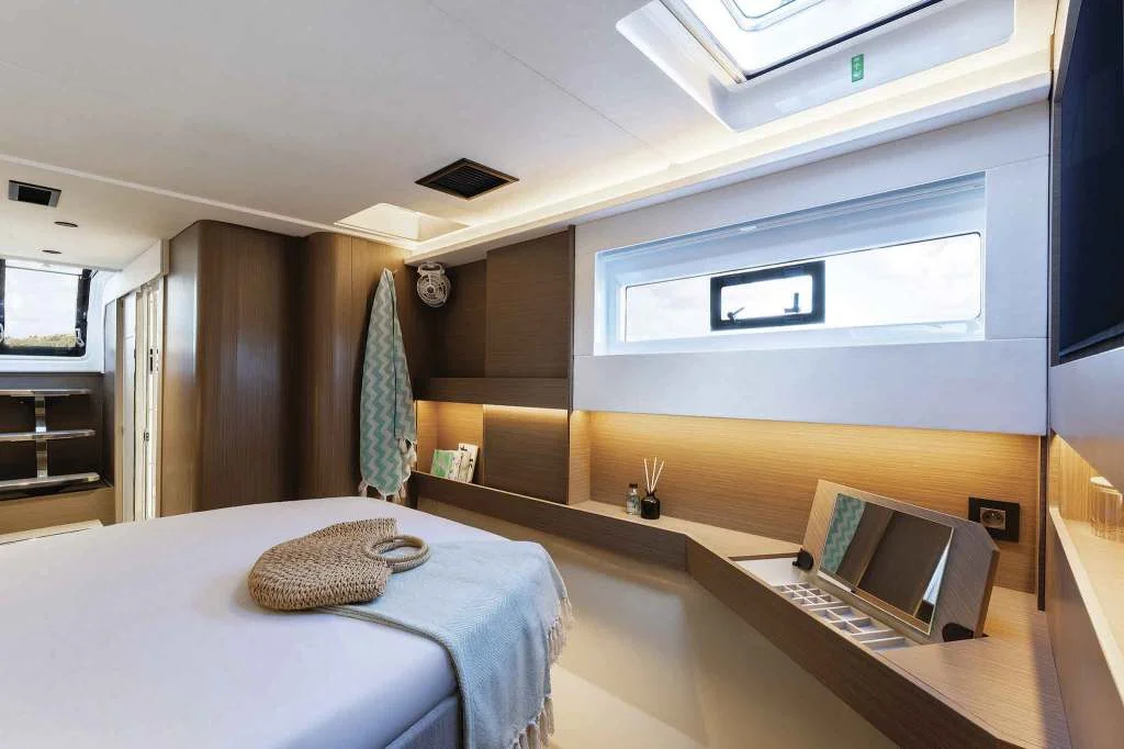 Leopard 52 Catamaran Sea Trial: Sailing Performance, Layout and Hybrid Power